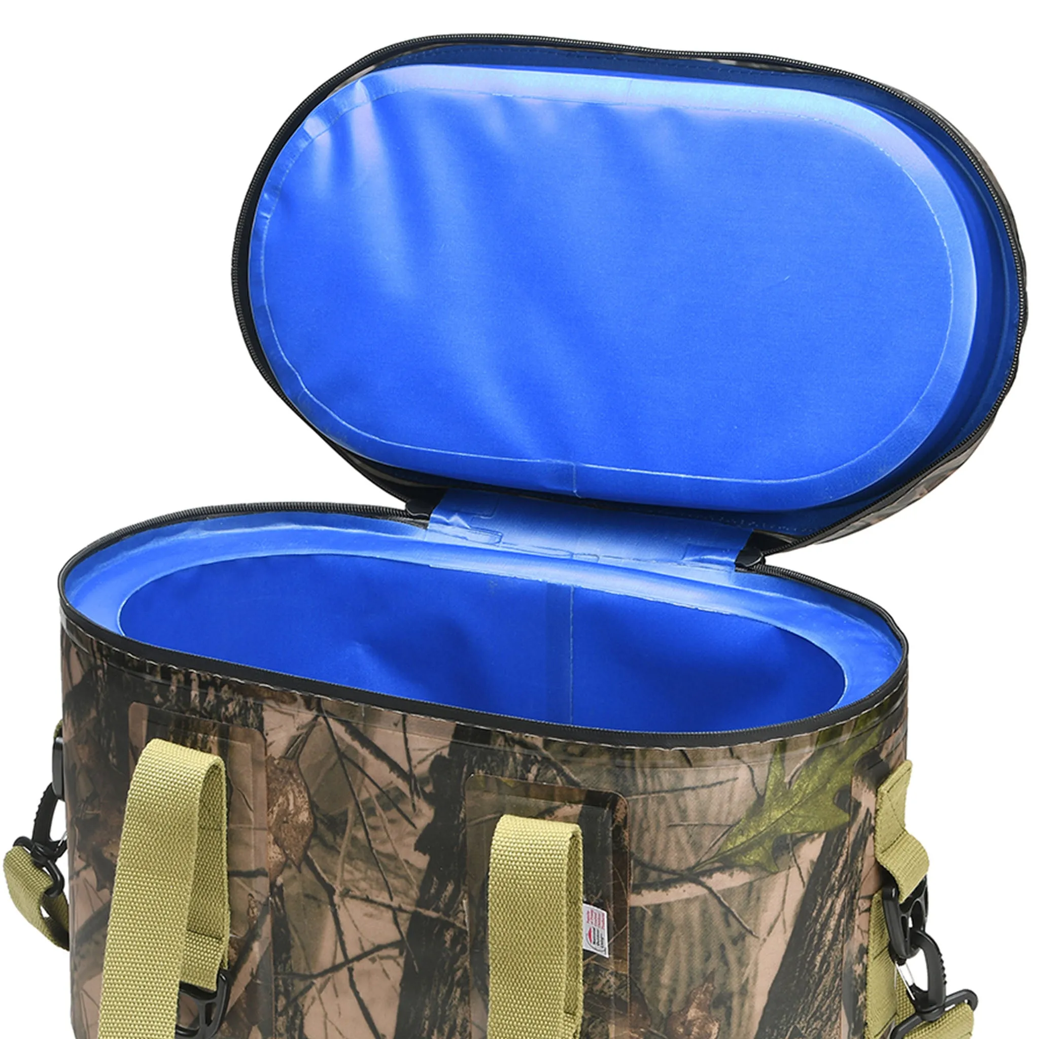 11" Soft Cooler Bag in Camouflage