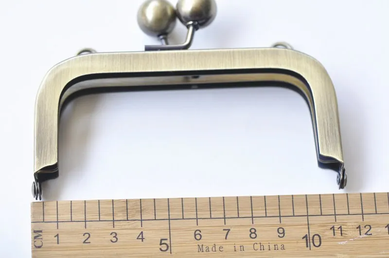 4" ( 11cm) Purse Frame Big Ball Head Clutch Purse Frame With Screws