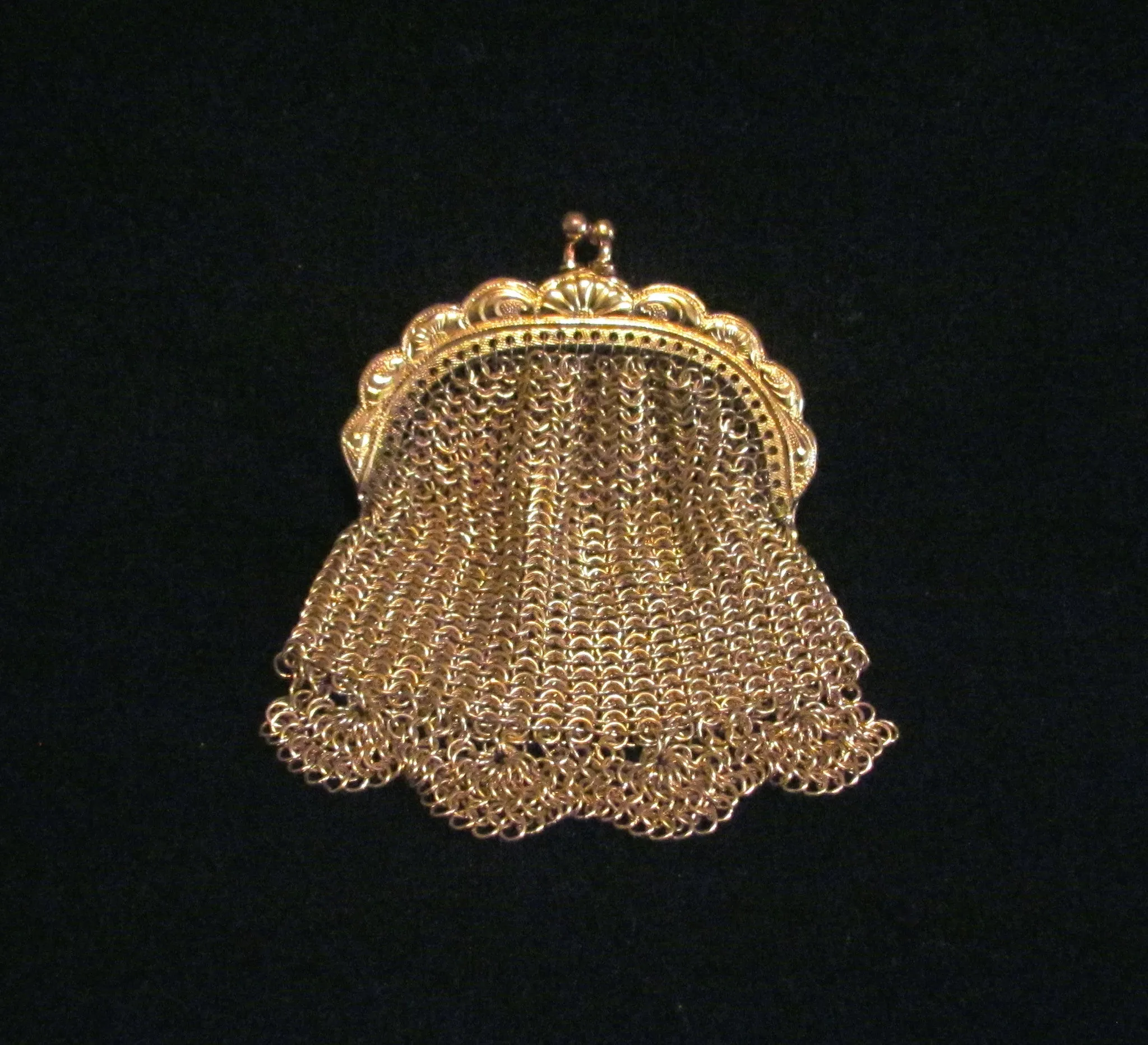 Antique Gold Mesh Purse Chainmail Clutch Change Coin Purse