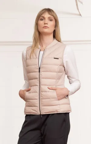 ESSENTIAL LIGHTWEIGHT DOWN VEST