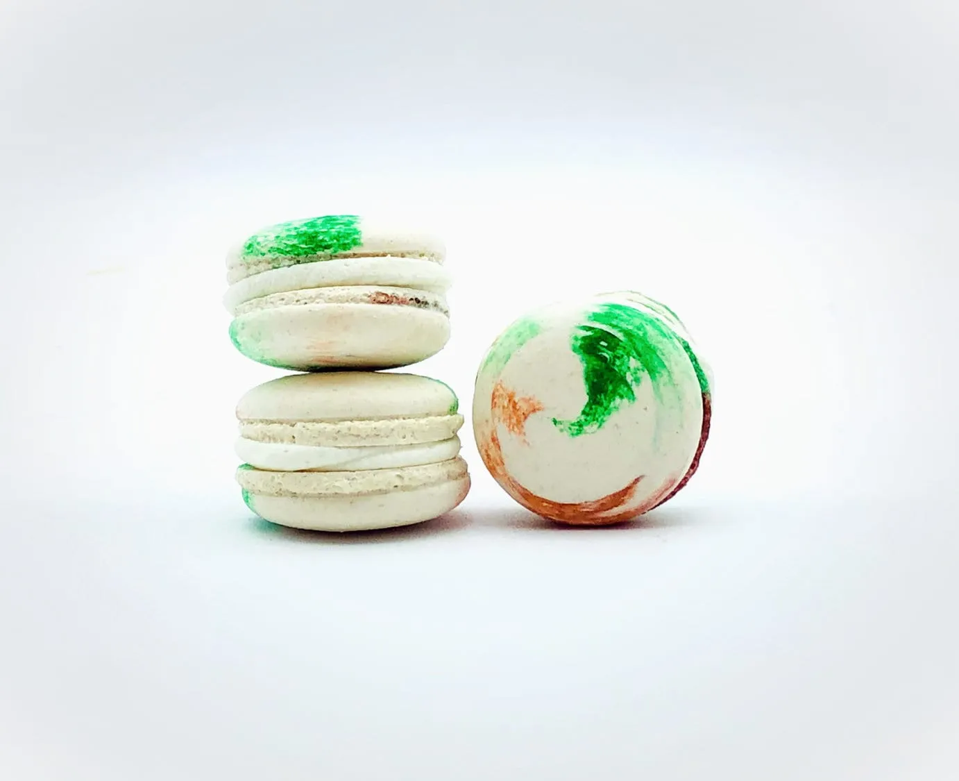 Kiwi Cucumber Vegan Macarons