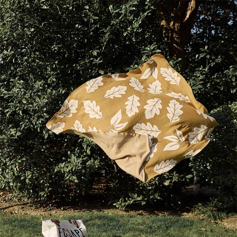 Knitted Leaves Throw