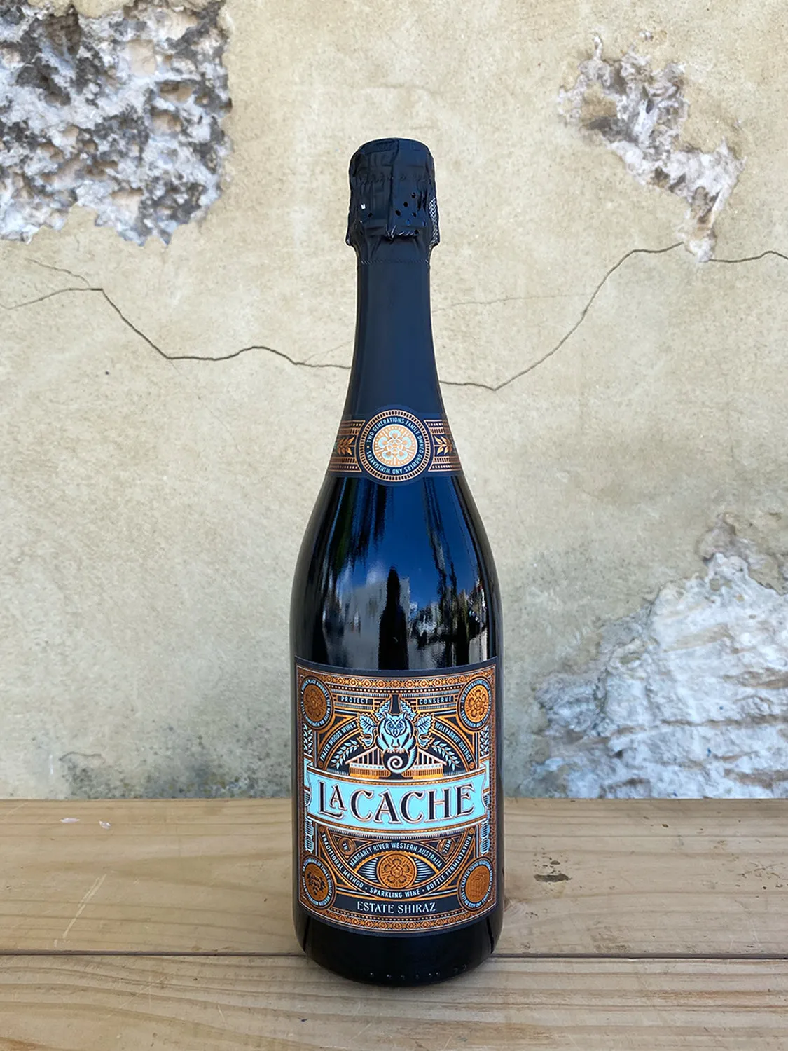 La Cache Sparkling Shiraz 2009