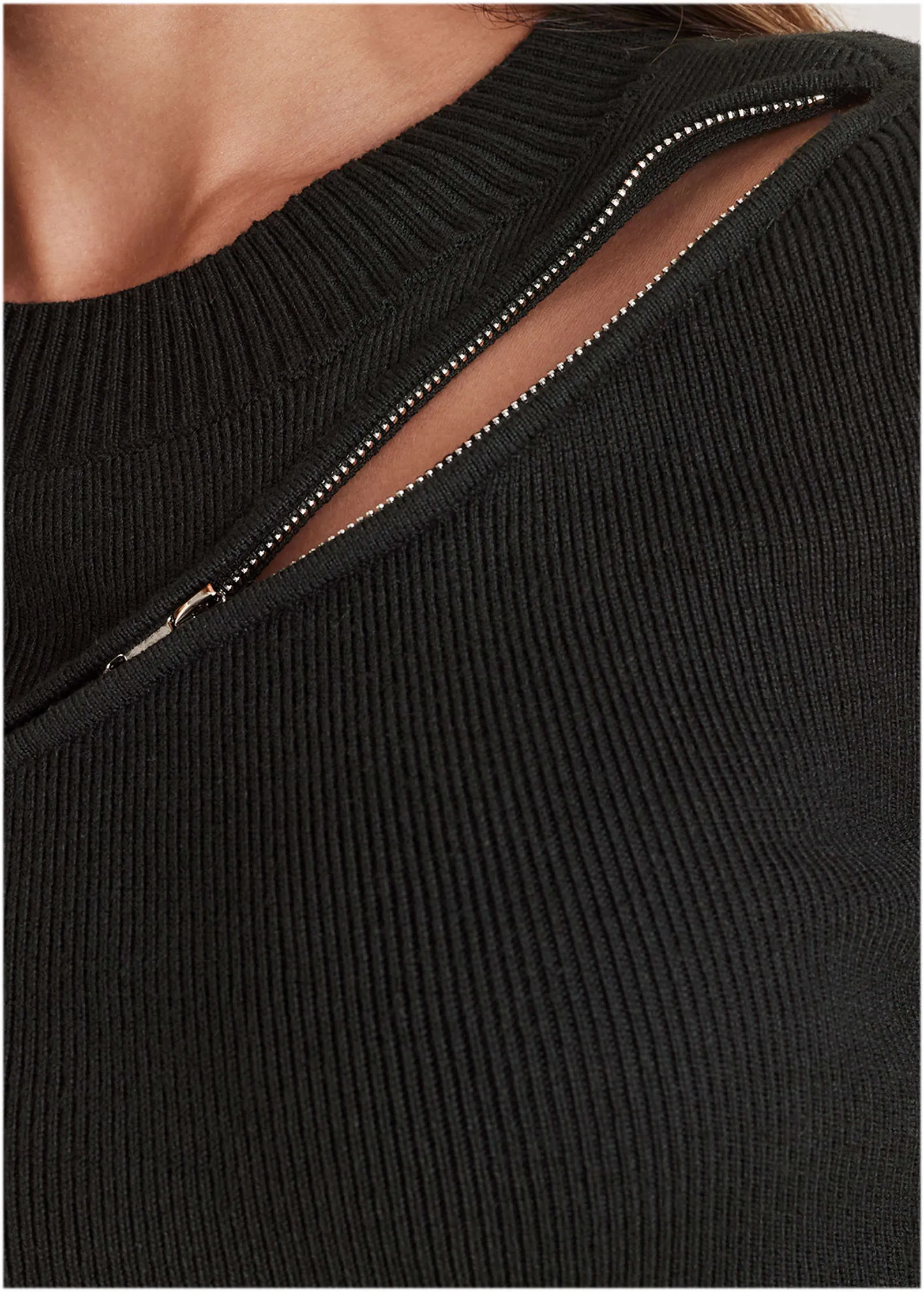 Lightweight Zipper Sweater  - Black