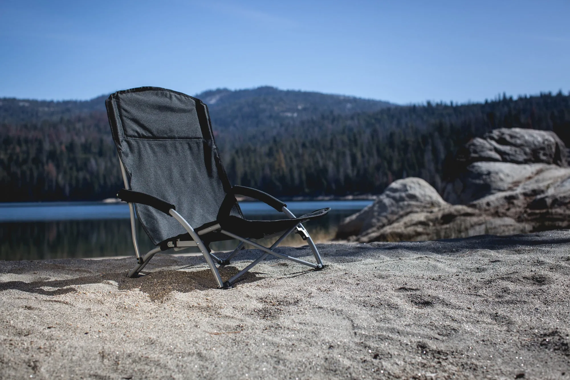 Oakland Athletics - Tranquility Beach Chair with Carry Bag