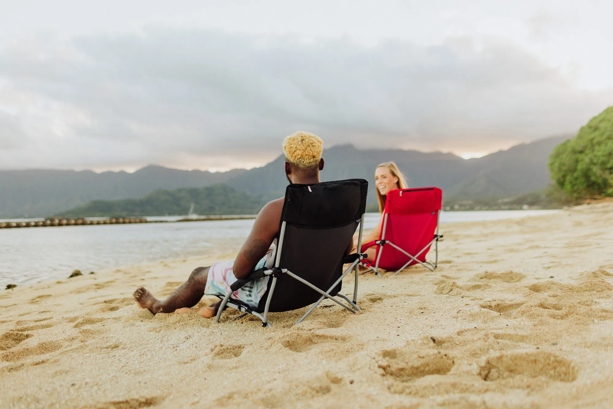 Oakland Athletics - Tranquility Beach Chair with Carry Bag