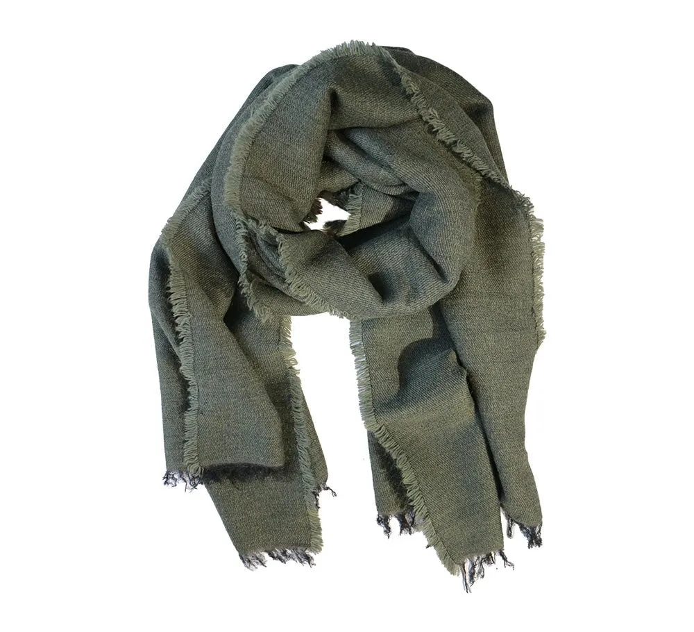 Papera Lightweight Stole