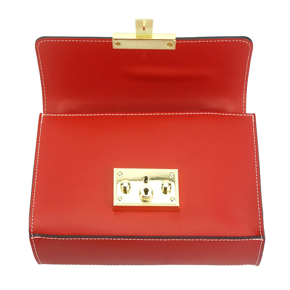 Victoire leather bag