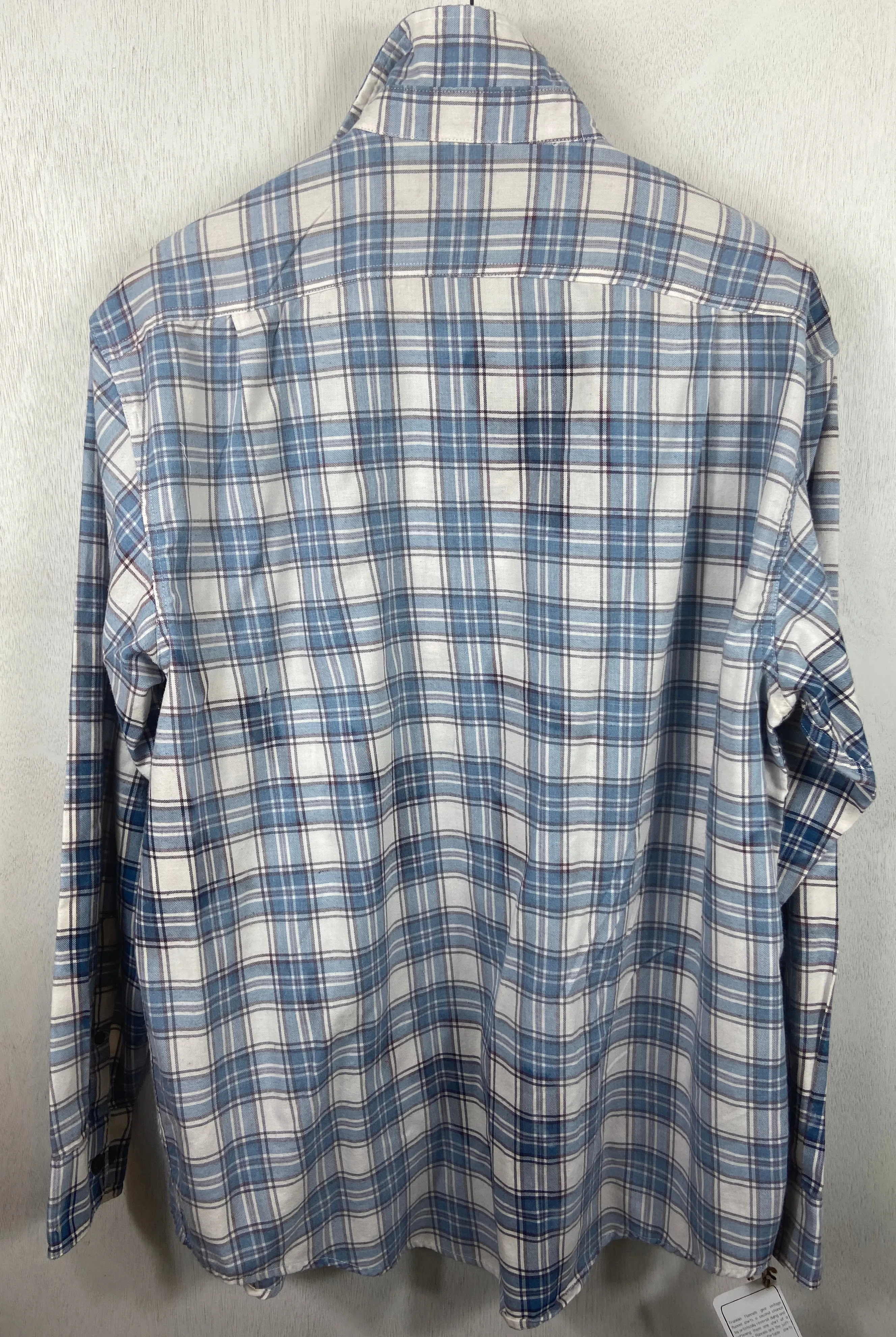 Vintage Light Blue and White Faded Lightweight Cotton Size XL